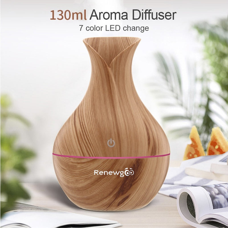 The Renewgoo Aroma Vase Diffuser humidifies the air in the room during summer and winter, refreshing the quality of air with your scent of choice